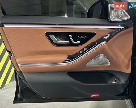 Черный Мерседес С Класс, объемом двигателя 3 л и пробегом 64 тыс. км за 108000 $, фото 19 на Automoto.ua