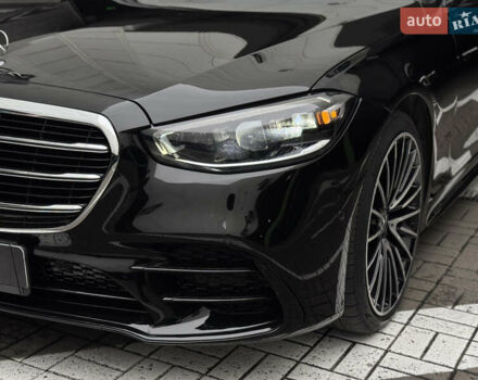 Черный Мерседес С Класс, объемом двигателя 4 л и пробегом 65 тыс. км за 105000 $, фото 10 на Automoto.ua