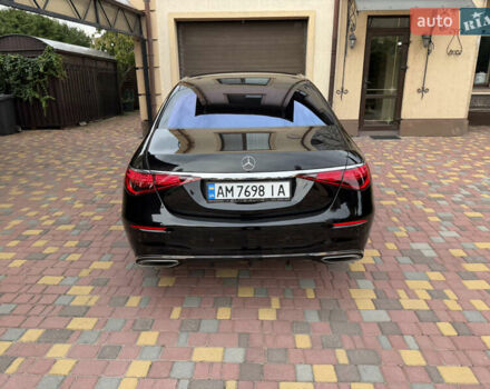 Черный Мерседес С Класс, объемом двигателя 3 л и пробегом 140 тыс. км за 98000 $, фото 3 на Automoto.ua