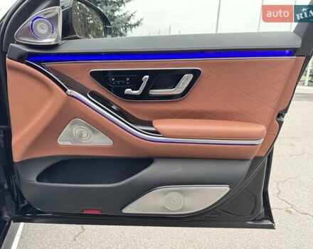 Мерседес С Клас 2021 у Києві на Automoto.ua Чорний Мерседес С Клас, об'ємом двигуна 3.98 л та пробігом 66 тис. км за 140000 $, фото 34 на Automoto.ua