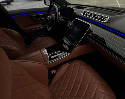 Черный Мерседес С Класс, объемом двигателя 3.98 л и пробегом 96 тыс. км за 107700 $, фото 5 на Automoto.ua