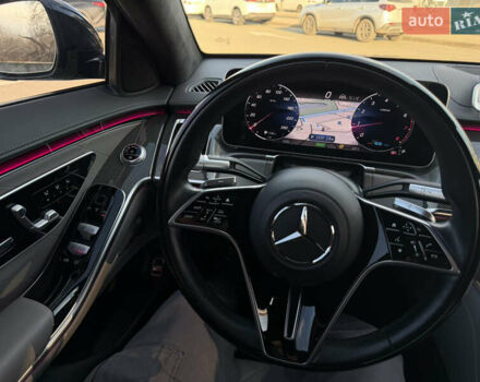 Черный Мерседес С Класс, объемом двигателя 3.98 л и пробегом 36 тыс. км за 110000 $, фото 30 на Automoto.ua