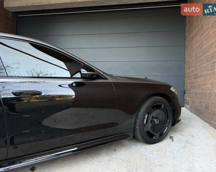 Чорний Мерседес С Клас, об'ємом двигуна 2.93 л та пробігом 98 тис. км за 113000 $, фото 6 на Automoto.ua