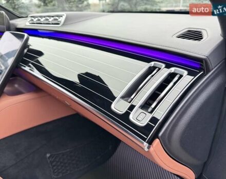 Черный Мерседес С Класс, объемом двигателя 3.98 л и пробегом 66 тыс. км за 125000 $, фото 39 на Automoto.ua