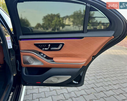 Черный Мерседес С Класс, объемом двигателя 3 л и пробегом 71 тыс. км за 119500 $, фото 43 на Automoto.ua