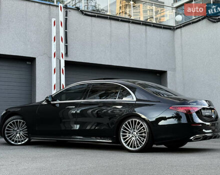 Черный Мерседес С Класс, объемом двигателя 3 л и пробегом 52 тыс. км за 130000 $, фото 32 на Automoto.ua