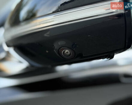 Черный Мерседес С Класс, объемом двигателя 3 л и пробегом 52 тыс. км за 130000 $, фото 37 на Automoto.ua