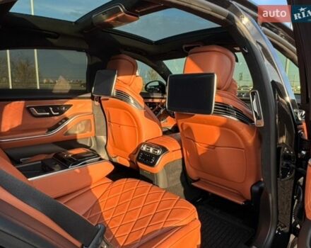 Чорний Мерседес С Клас, об'ємом двигуна 3 л та пробігом 78 тис. км за 108999 $, фото 29 на Automoto.ua