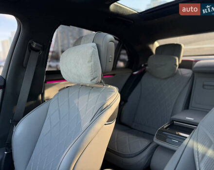 Черный Мерседес С Класс, объемом двигателя 3.98 л и пробегом 36 тыс. км за 110000 $, фото 19 на Automoto.ua