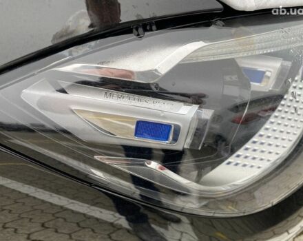 Черный Мерседес С Класс, объемом двигателя 0 л и пробегом 0 тыс. км за 198776 $, фото 13 на Automoto.ua