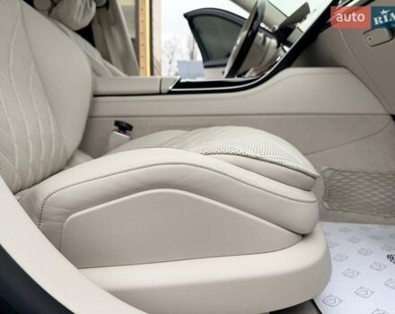 Чорний Мерседес С Клас, об'ємом двигуна 4 л та пробігом 38 тис. км за 134999 $, фото 29 на Automoto.ua