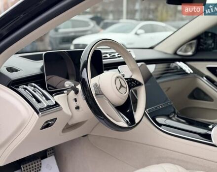 Чорний Мерседес С Клас, об'ємом двигуна 4 л та пробігом 38 тис. км за 134999 $, фото 10 на Automoto.ua