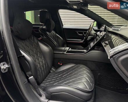 Черный Мерседес С Класс, объемом двигателя 4 л и пробегом 65 тыс. км за 105000 $, фото 33 на Automoto.ua