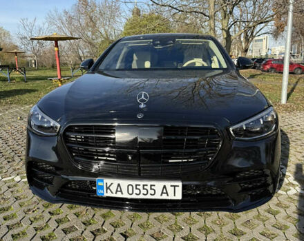 Черный Мерседес С Класс, объемом двигателя 2.93 л и пробегом 49 тыс. км за 117000 $, фото 1 на Automoto.ua