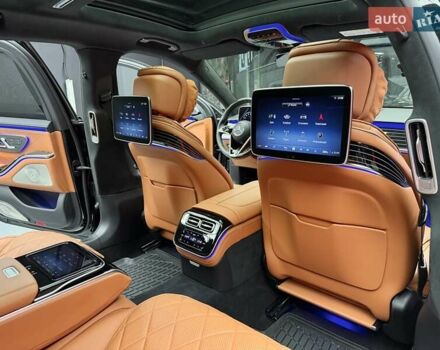 Черный Мерседес С Класс, объемом двигателя 4 л и пробегом 117 тыс. км за 113900 $, фото 52 на Automoto.ua