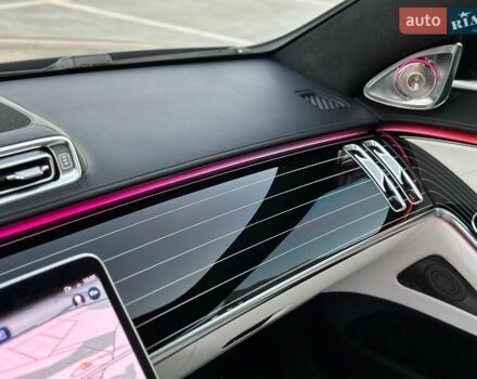 Черный Мерседес С Класс, объемом двигателя 3.98 л и пробегом 25 тыс. км за 180000 $, фото 95 на Automoto.ua