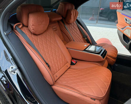 Черный Мерседес С Класс, объемом двигателя 3 л и пробегом 9 тыс. км за 145000 $, фото 52 на Automoto.ua