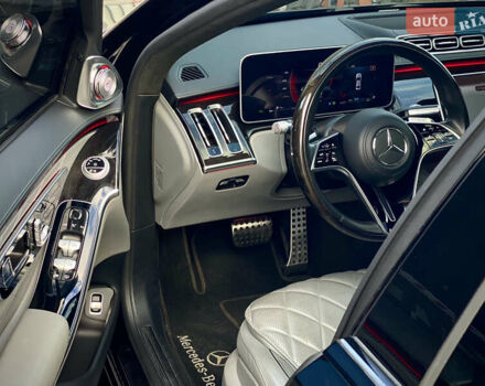 Чорний Мерседес С Клас, об'ємом двигуна 3.98 л та пробігом 64 тис. км за 104900 $, фото 19 на Automoto.ua