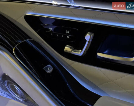 Черный Мерседес С Класс, объемом двигателя 3.98 л и пробегом 23 тыс. км за 177000 $, фото 69 на Automoto.ua