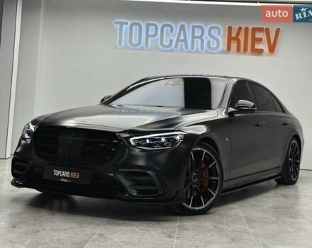 Черный Мерседес С Класс, объемом двигателя 3.98 л и пробегом 23 тыс. км за 179800 $, фото 1 на Automoto.ua