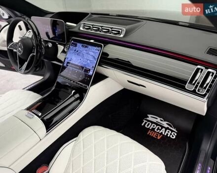 Черный Мерседес С Класс, объемом двигателя 3.98 л и пробегом 23 тыс. км за 179800 $, фото 60 на Automoto.ua