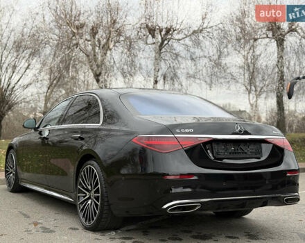 Черный Мерседес С Класс, объемом двигателя 3.98 л и пробегом 46 тыс. км за 149900 $, фото 24 на Automoto.ua