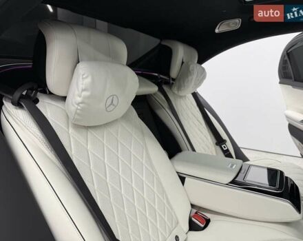 Черный Мерседес С Класс, объемом двигателя 3.98 л и пробегом 23 тыс. км за 179800 $, фото 77 на Automoto.ua