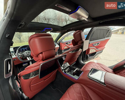 Черный Мерседес С Класс, объемом двигателя 3.98 л и пробегом 46 тыс. км за 149900 $, фото 56 на Automoto.ua