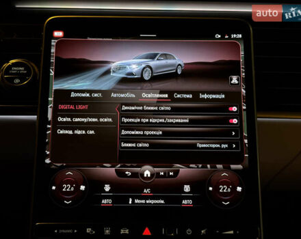 Черный Мерседес С Класс, объемом двигателя 3.98 л и пробегом 23 тыс. км за 185000 $, фото 90 на Automoto.ua