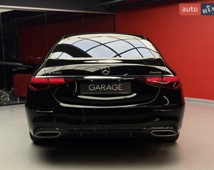 Черный Мерседес С Класс, объемом двигателя 4 л и пробегом 117 тыс. км за 113900 $, фото 11 на Automoto.ua