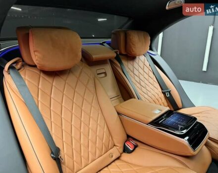 Черный Мерседес С Класс, объемом двигателя 4 л и пробегом 117 тыс. км за 113900 $, фото 49 на Automoto.ua