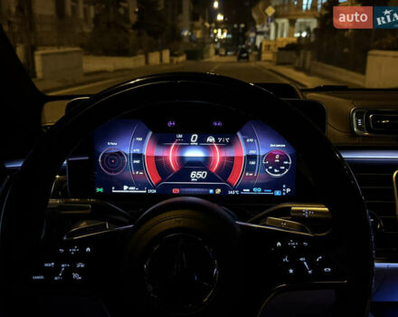 Черный Мерседес С Класс, объемом двигателя 3.98 л и пробегом 23 тыс. км за 177000 $, фото 79 на Automoto.ua