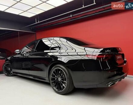 Черный Мерседес С Класс, объемом двигателя 4 л и пробегом 117 тыс. км за 113900 $, фото 19 на Automoto.ua