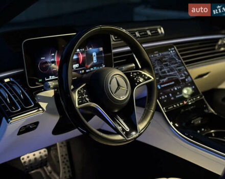 Черный Мерседес С Класс, объемом двигателя 3.98 л и пробегом 23 тыс. км за 185000 $, фото 20 на Automoto.ua