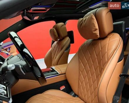 Черный Мерседес С Класс, объемом двигателя 4 л и пробегом 117 тыс. км за 113900 $, фото 28 на Automoto.ua