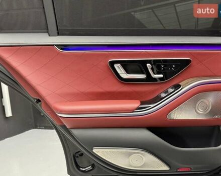 Чорний Мерседес С Клас, об'ємом двигуна 4 л та пробігом 73 тис. км за 139800 $, фото 39 на Automoto.ua