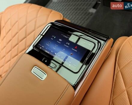 Черный Мерседес С Класс, объемом двигателя 4 л и пробегом 117 тыс. км за 113900 $, фото 51 на Automoto.ua