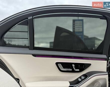 Черный Мерседес С Класс, объемом двигателя 3 л и пробегом 37 тыс. км за 120000 $, фото 47 на Automoto.ua