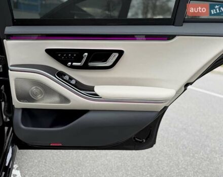 Черный Мерседес С Класс, объемом двигателя 3 л и пробегом 37 тыс. км за 120000 $, фото 36 на Automoto.ua