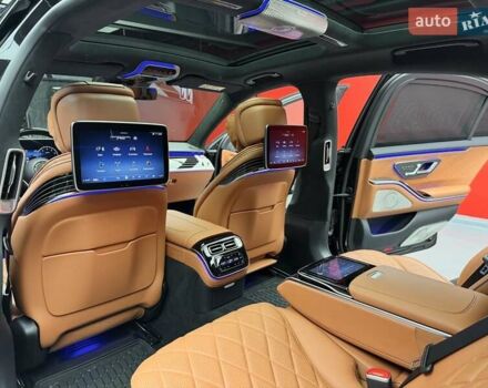 Черный Мерседес С Класс, объемом двигателя 4 л и пробегом 117 тыс. км за 113900 $, фото 43 на Automoto.ua