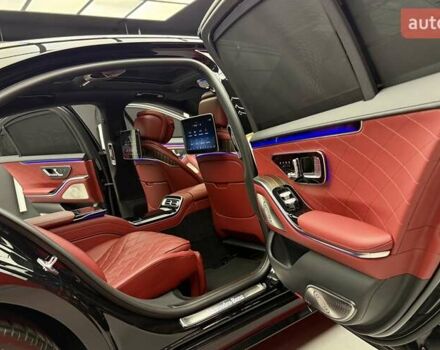 Чорний Мерседес С Клас, об'ємом двигуна 4 л та пробігом 73 тис. км за 139800 $, фото 45 на Automoto.ua