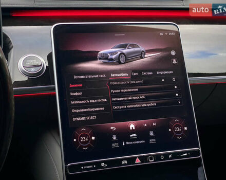 Чорний Мерседес С Клас, об'ємом двигуна 3.98 л та пробігом 62 тис. км за 97990 $, фото 44 на Automoto.ua