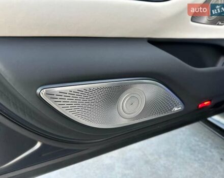 Черный Мерседес С Класс, объемом двигателя 3.98 л и пробегом 25 тыс. км за 180000 $, фото 47 на Automoto.ua