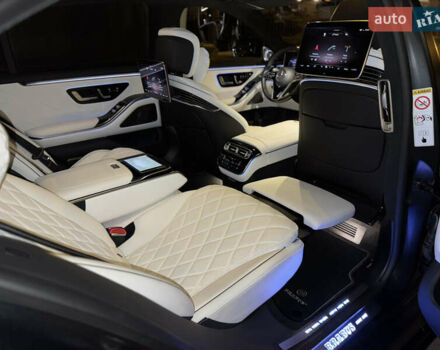 Черный Мерседес С Класс, объемом двигателя 3.98 л и пробегом 23 тыс. км за 177000 $, фото 34 на Automoto.ua