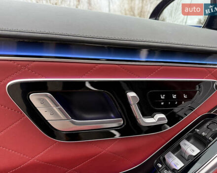 Черный Мерседес С Класс, объемом двигателя 3.98 л и пробегом 46 тыс. км за 149900 $, фото 69 на Automoto.ua