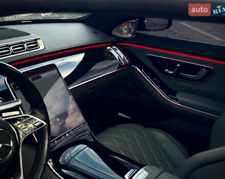 Чорний Мерседес С Клас, об'ємом двигуна 3.98 л та пробігом 64 тис. км за 104900 $, фото 20 на Automoto.ua