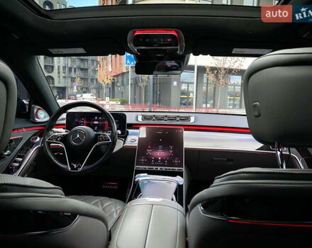 Чорний Мерседес С Клас, об'ємом двигуна 3.98 л та пробігом 64 тис. км за 104900 $, фото 42 на Automoto.ua