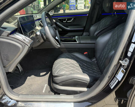 Черный Мерседес С Класс, объемом двигателя 3.98 л и пробегом 55 тыс. км за 114000 $, фото 20 на Automoto.ua