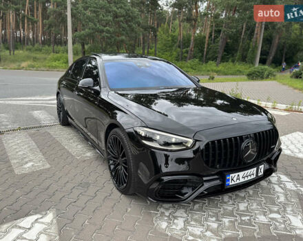 Черный Мерседес С Класс, объемом двигателя 3.98 л и пробегом 95 тыс. км за 135 $, фото 6 на Automoto.ua