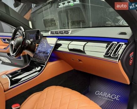 Черный Мерседес С Класс, объемом двигателя 4 л и пробегом 117 тыс. км за 113900 $, фото 62 на Automoto.ua